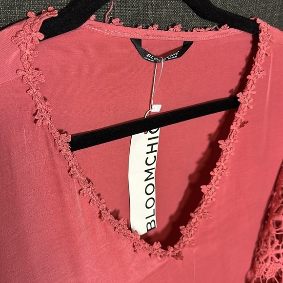 Bloomchic Plus Size 3XL V Neck Floral Patchwork Blouse us22-24 - Picture 5 of 6